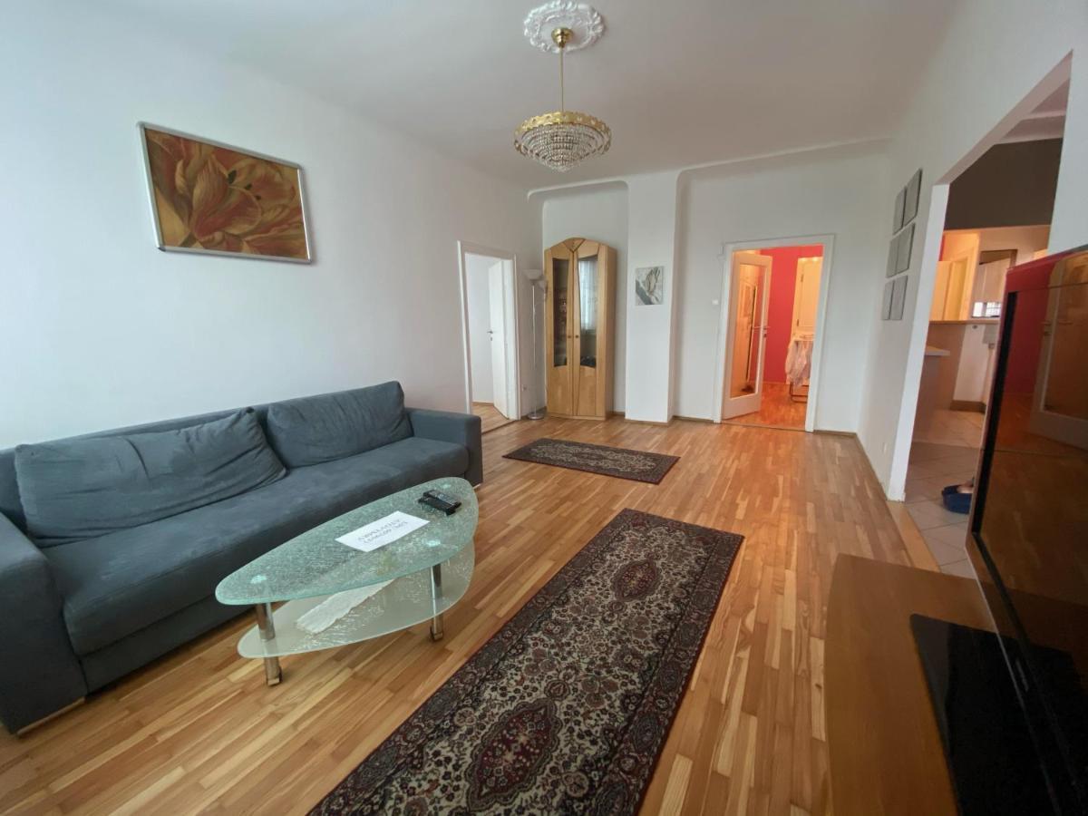 Apartment Domino Vienna Exterior photo